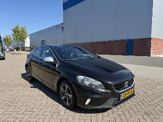 Volvo V-40 2.0 D2 88Kw picture 4