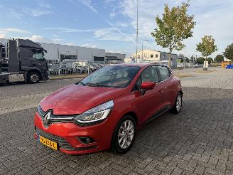 Renault Clio 0.9 TCe Intens NAVI picture 4