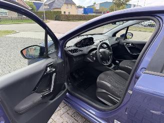 Peugeot 208 1.2 VTI 60Kw AIRCO picture 13