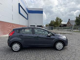 Voiture accidenté Ford Fiesta 1.25 Champion AIRCO 2012/12
