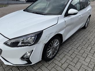 Ford Focus 1.0 Hybrid Titanium X 92kw Clima - Navi picture 9