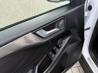Ford Focus 1.0 Hybrid Titanium X 92kw Clima - Navi picture 14
