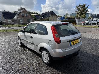 Ford Fiesta 1.3  Style picture 6