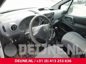 Peugeot Partner Partner (GC/GF/GG/GJ/GK), Van, 2008 / 2018 1.6 HDI 90 picture 18