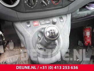 Peugeot Partner Partner (GC/GF/GG/GJ/GK), Van, 2008 / 2018 1.6 HDI 90 picture 32