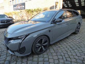 krockskadad bil auto Peugeot 308 GT 2024/2