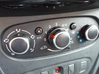 Dacia Sandero Laureate picture 14