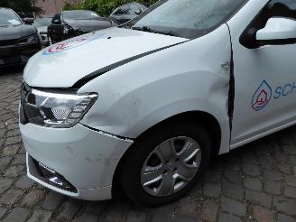 Dacia Sandero Laureate picture 2