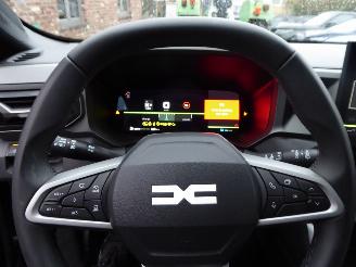 Dacia Duster Bigster Hybrid 155 Journey picture 16