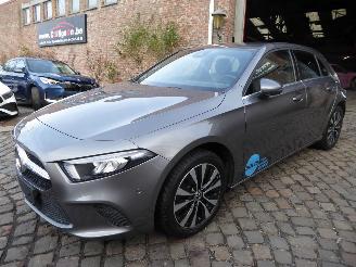 Unfallwagen Mercedes A-klasse 250 e 2022/3