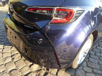 Toyota Corolla Hybrid picture 5