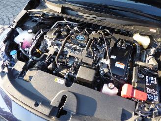 Toyota Corolla Hybrid picture 9