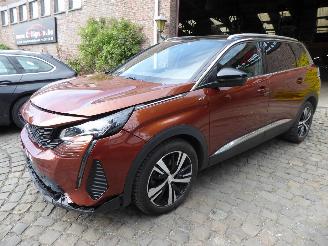 Schadeauto Peugeot 5008 GT 2023/3