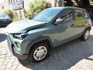 skadebil auto Dacia Spring Electric Essential 2025/3