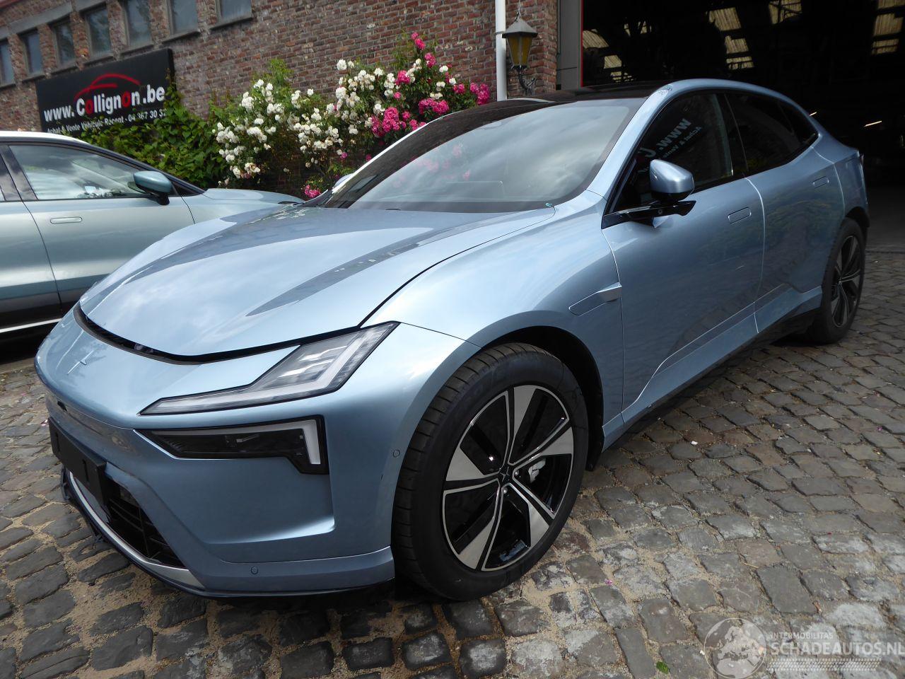 Polestar 4 400 kW Long Range Dual