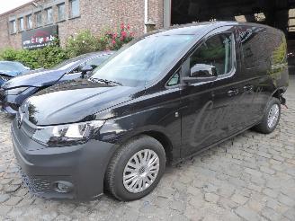 skadebil auto Volkswagen Caddy TDI 2024/4