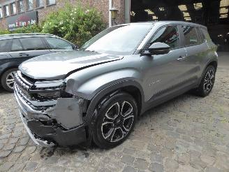 skadebil auto Jeep Avenger Altitude 2024/2