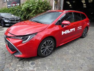krockskadad bil auto Toyota Corolla Touring Sports Hybrid 2022/9