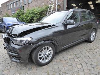 Damaged car BMW X3 xDrive 30 e Advantage 2021/7