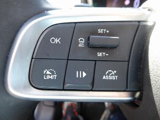 Fiat 600 Hybrid La Prima picture 15