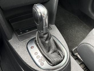 Volkswagen Touran 2.0 TDI Xenon Navi Camer Leer picture 12