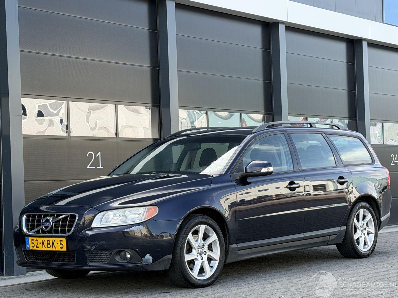 Volvo V-70 2.4 D5 Leer Navi Clima PDC