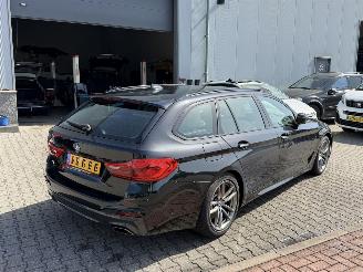BMW 5-serie 530i M-Pakket Head-Up Leer picture 3