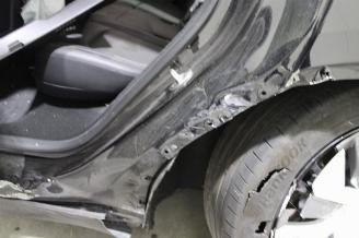 Tesla Model Y  picture 22