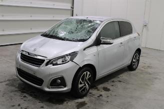 Vaurioauto  passenger cars Peugeot 108  2020/3