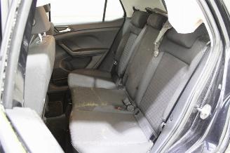 Volkswagen T-Cross  picture 12