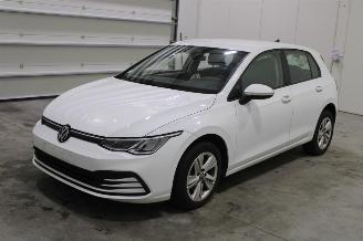 Vaurioauto  passenger cars Volkswagen Golf  2022/12