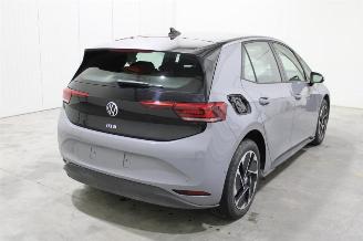 Volkswagen ID.3  picture 4