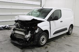 Unfallwagen Fiat Doblo  2025/4