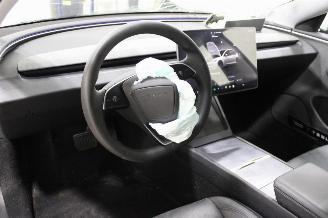 Tesla Model 3  picture 12