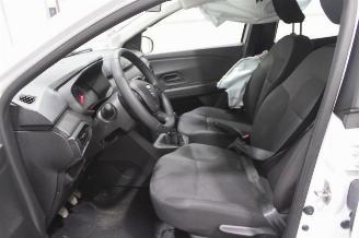 Dacia Sandero  picture 11