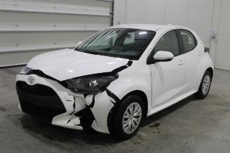 krockskadad bil auto Toyota Yaris  2021/7