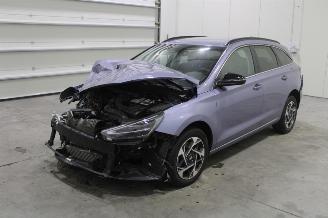 Schadeauto Hyundai I-30 i30 2025/3