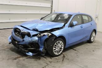 Unfallwagen BMW 1-serie 118 2020/2
