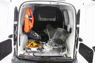 Renault Express  picture 15