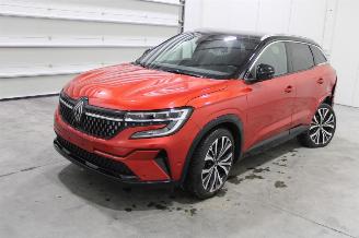 Voiture accidenté Renault Austral  2023/3