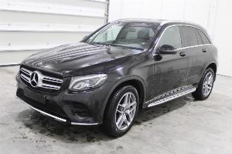 Damaged car Mercedes GLC 250 2017/7