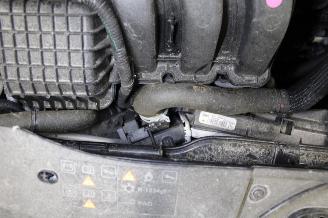 Renault Clio  picture 17