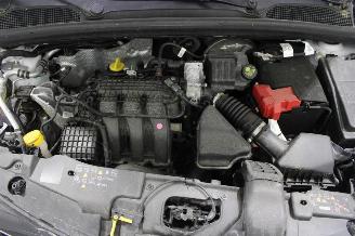 Renault Clio  picture 13