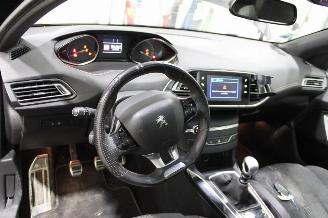 Peugeot 308  picture 10