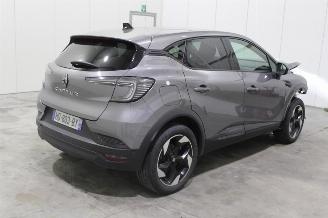 Renault Captur  picture 3
