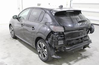 Peugeot 208  picture 4