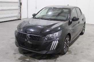Unfallwagen Peugeot 208  2025/3