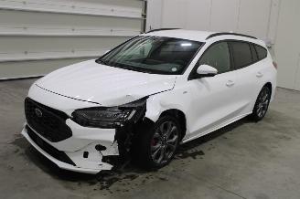 Damaged car Ford Focus  2023/3