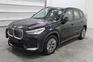 Auto incidentate BMW iX1  2025/11