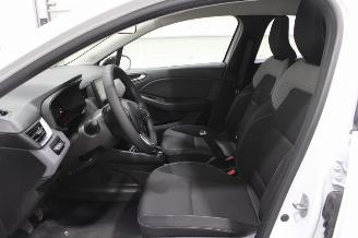 Renault Clio  picture 11